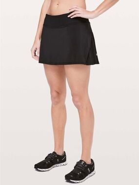 Lululemon Play off the Pleats black tennis skirt - -Sz 4
